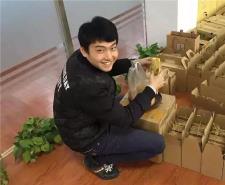 河南穷小伙网上卖农特产 创业当董事长月入20万